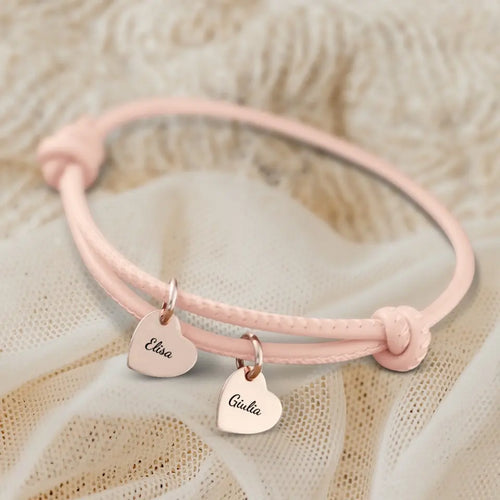 Bracciale personalizzato in pelle con cuori incisi in acciaio inossidabile, perfetto regalo amicizia – Motiv 2