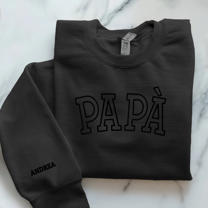 schwarzer Pullover personalisierbar - gefertigt von Love & Faith