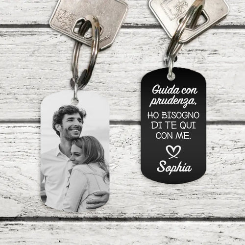 Portachiavi per coppia Con prudenza con incisione personalizzata in metallo nero e bianco – Motiv 2