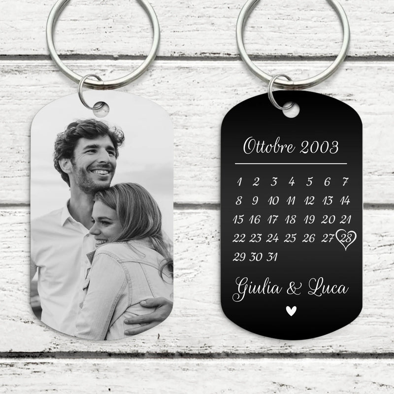 La nostra giornata - Portachiavi con foto e anniversario per coppie (Incisione - Nero/Bianco)