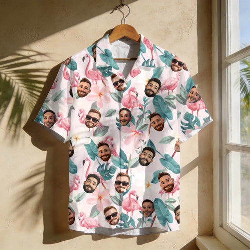 Camicia hawaiana personalizzata Cartoon Love con design custom e sfondi colorati, regalo estivo per amici
