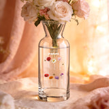 Vaso in vetro trasparente personalizzato con nomi e motivi floreali, ideale come regalo per la festa della mamma – Motiv 2