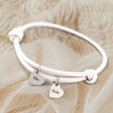 Bracciale personalizzato in pelle con cuori in acciaio inossidabile incisi al laser, design Amici – Motiv 21